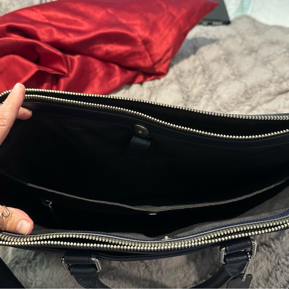 Navy blue Coach laptop bag/soft briefcase with long strap - Picture 3 of 7
